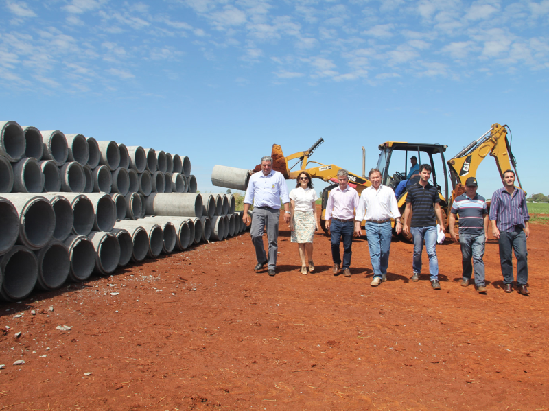 SEGUEM AS OBRAS NO PARQUE INDUSTRIAL II